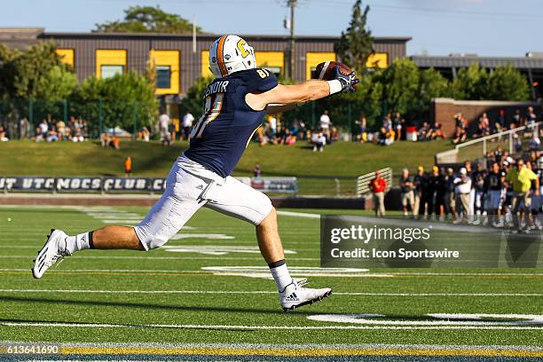 Chattanooga Mocs tight end Bailey Lenoir catches a pass for a touchdown during the second half of the NCAA football game between UT Chattanooga and...