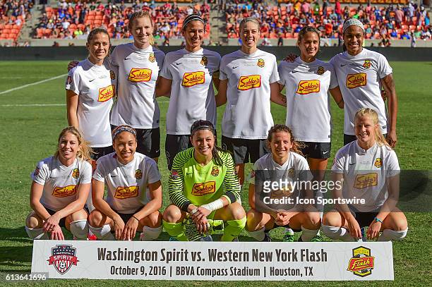 Flash team photo before the 2016 NWSL Championship soccer match between WNY Flash and Washington Spirit at BBVA Compass Stadium in Houston, Texas.