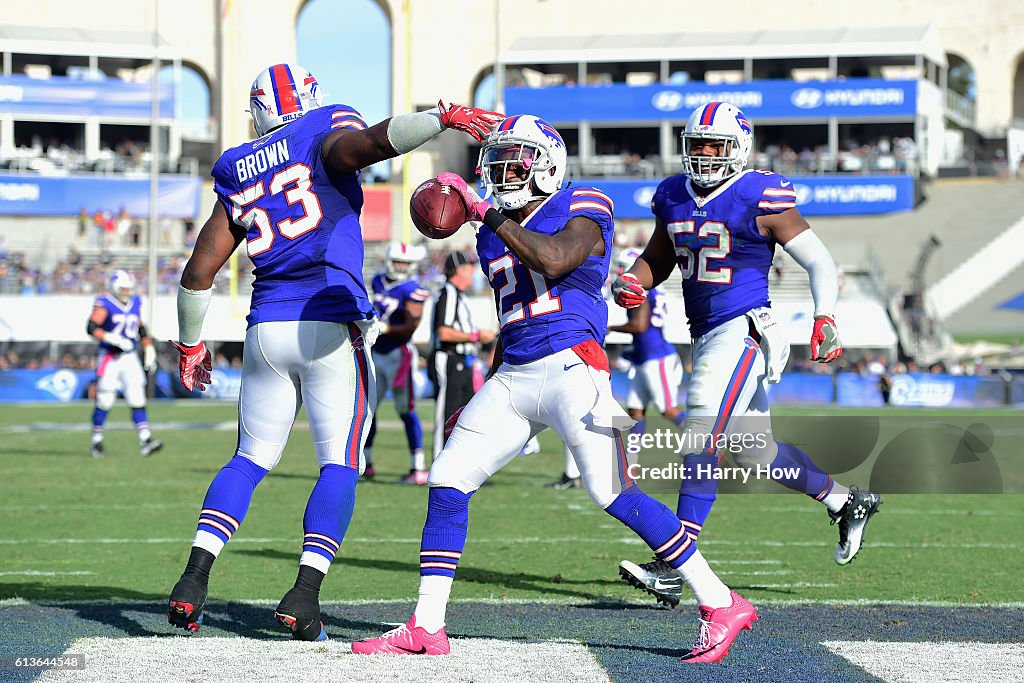 Buffalo Bills v Los Angeles Rams