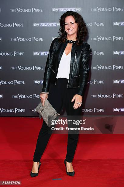 Chiara Giordano walks the red carpet at 'The Young Pope' premiere at The Space Cinema Moderno on October 9, 2016 in Rome, Italy.