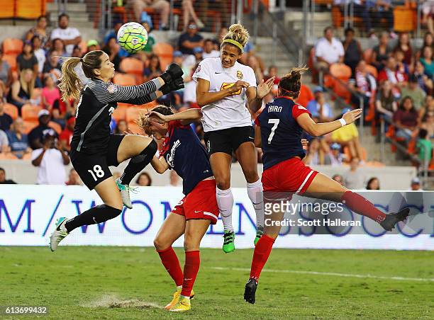 Lynn Williams of the Western New York Flash scores a header past Kelsey Wys of the Washington Spirit during the second half of the 2016 NWSL...
