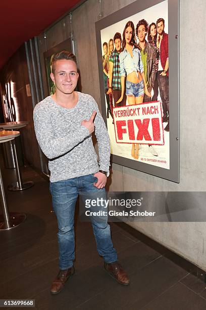 Justus Schlingensiepen during the premiere of the film 'Verrueckt nach Fixi' at Mathaeser Kino on October 9, 2016 in Munich, Germany.