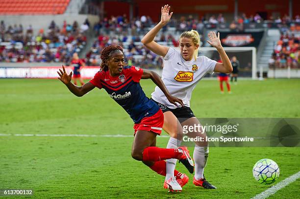 Washington Spirit forward Francisca Ordega and WNY Flash forward Makenzy Doniak fight for a loose ball during the 2016 NWSL Championship soccer match...