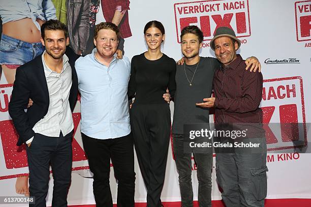 Lucas Reiber , Roland Schreglmann, Lisa Tomaschewsky, Jascha Rust and Director Mike Marzuk during the premiere of the film 'Verrueckt nach Fixi' at...