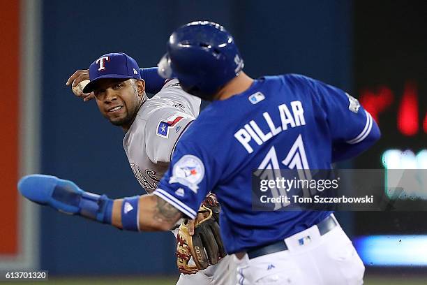 Texas Rangers Andrus 87 Kevin Andrus Stock Photos, High-Res Pictures, and Images - Getty Images