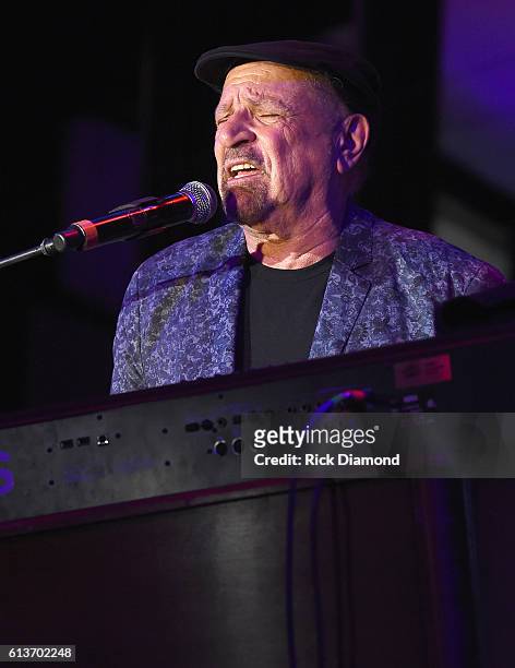 Felix Cavaliere's Rascals performs onstage at the APA Party during day one of the IEBA 2016 Conference on October 9, 2016 in Nashville, Tennessee.