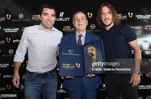 Deco, Antonio Caliendo and Carles Puyol attend the Golden Foot 2016 Award Ceremony press conference at Fairmont Hotel on October 10, 2016 in Monaco,...