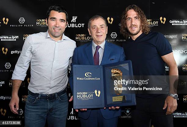 Deco, Antonio Caliendo and Carles Puyol attend the Golden Foot 2016 Award Ceremony press conference at Fairmont Hotel on October 10, 2016 in Monaco,...