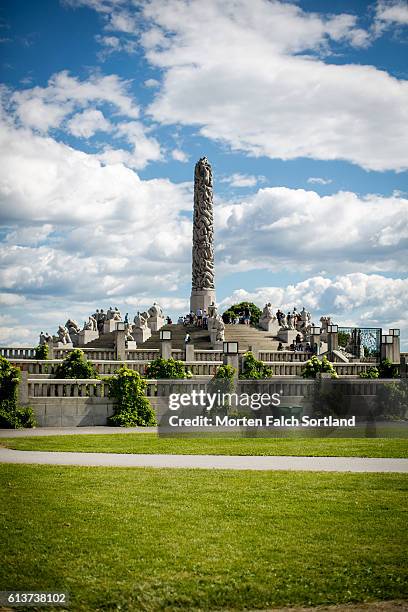 monolith - oslo stock pictures, royalty-free photos & images