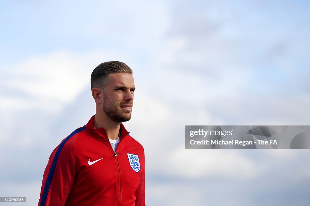 England Squad Departs For Slovenia