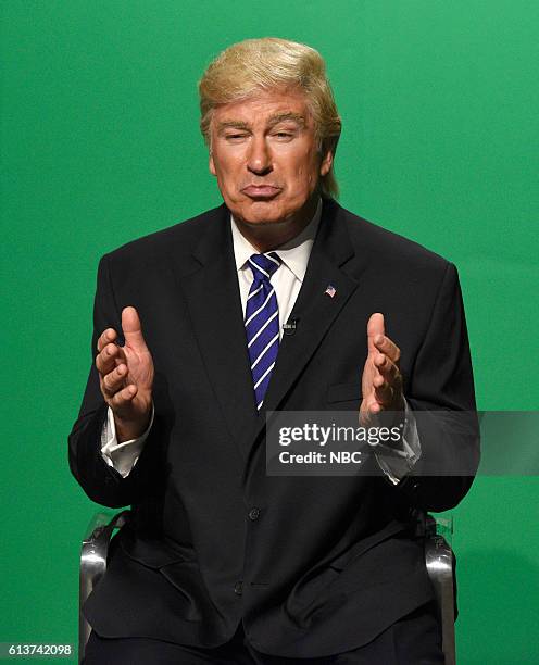 Lin-Manuel Miranda" Episode 1706 -- Pictured: Alec Baldwin as Republican Prudential Candidate Donald Trump during the "VP Debate Cold Open" sketch on...