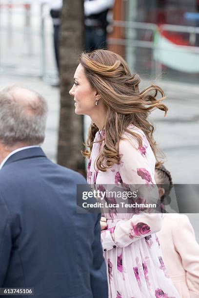 Catherine, Duchess of Cambridge attends Celebrate World Mental Health Day at London Eye on October 10, 2016 in London, England.