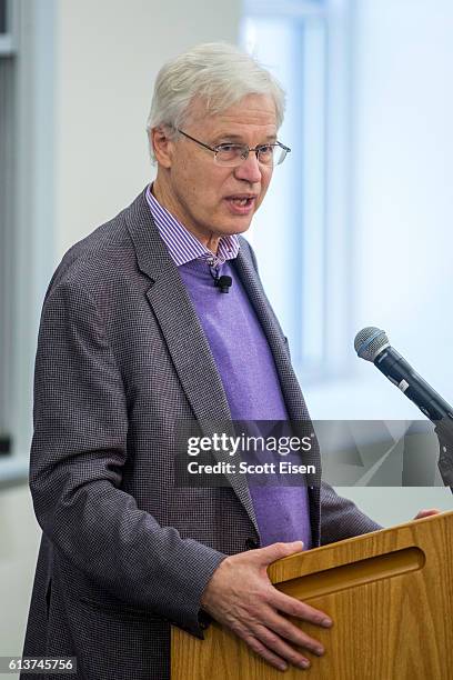 Professor Bengt Holmstrom during a press conference at MIT announcing his shared Nobel Prize in Economics with Harvard Professor Oliver Hart on...