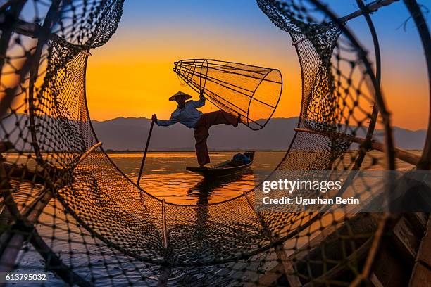 see inle see myanmar - bagan stock-fotos und bilder