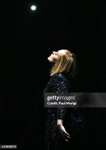 Singer/songwriter Adele performs at the Verizon Center on October 10, 2016 in Washington, DC.