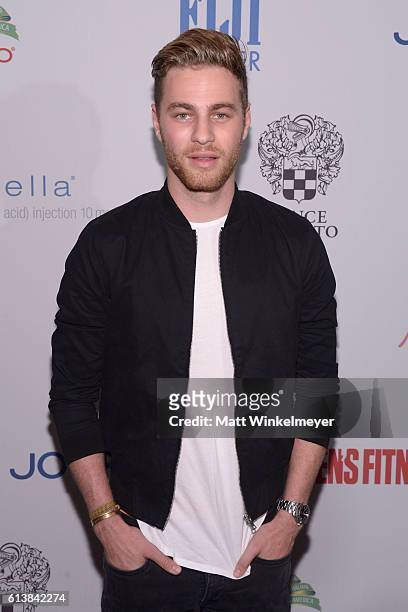 Actor Cameron Fuller attends the Men's Fitness Game Changers Celebration at Sunset Tower Hotel on October 10, 2016 in West Hollywood, California.