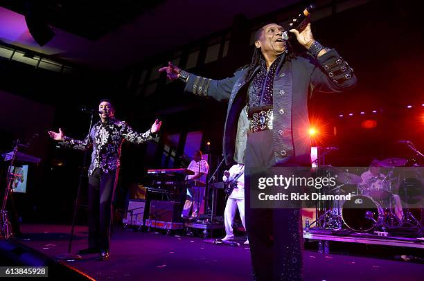 Walter Orange of The Commodores performs at the United Talent Agency Party during day 2 of the IEBA 2016 Conference on October 10, 2016 in Nashville,...