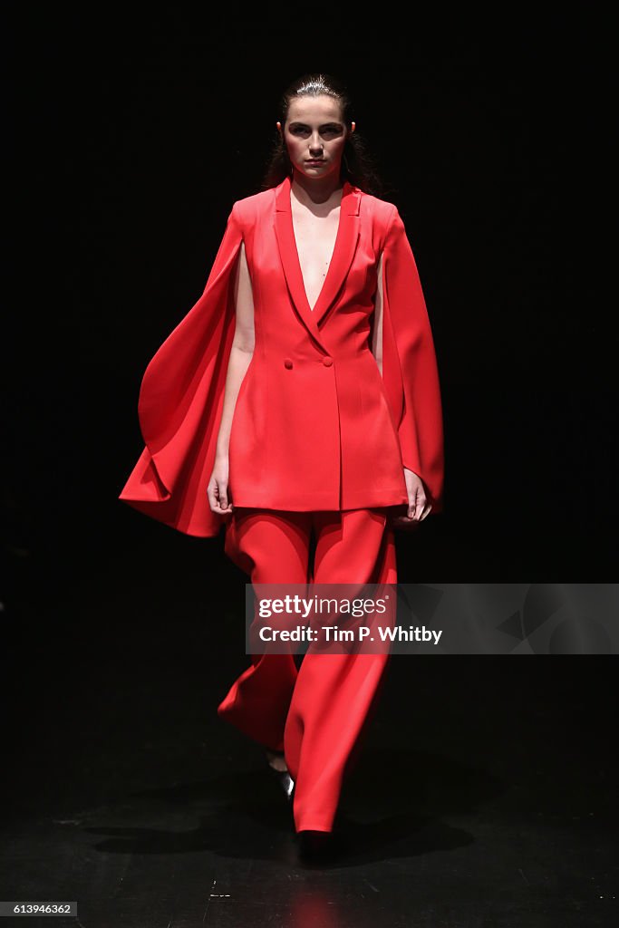 Derya Acikgoz - Runway - Mercedes-Benz Fashion Week Istanbul - October 2016