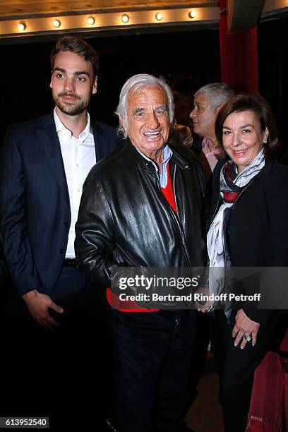 Actor Jean-Paul Belmondo standing between the Son of Yves Montand, Valentin Livi and Valentin's mother Carole Amiel attend the "Ivo Livi ou le destin...