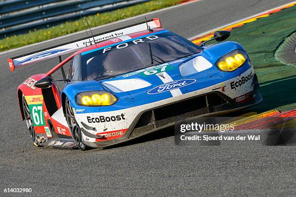 ford gt chip ganassi racing race car - ford racing stock pictures, royalty-free photos & images