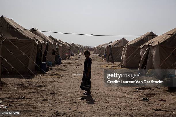 The 2nd of JUNE 2016."n1700 families fled I.S controlled areas of Fallujah since the 21th of May 2016 , the beginning of the advance of the Popular...