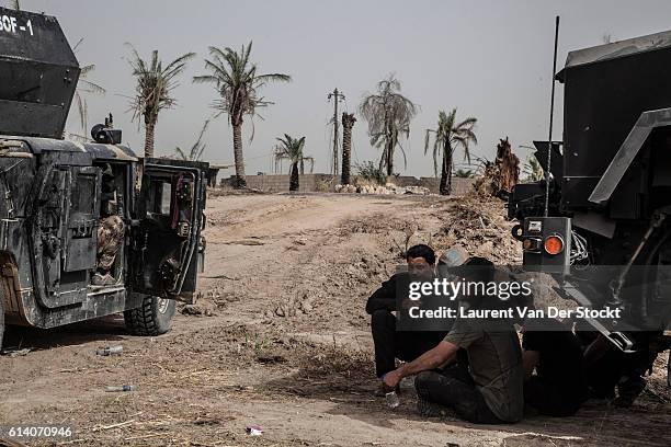 The 4th of June 2016."nThe head of the Golden Division"u2019s advance, the Special Forces of the ICTF progress in Fallujah"u2019s suburbs. "n"nPhoto...