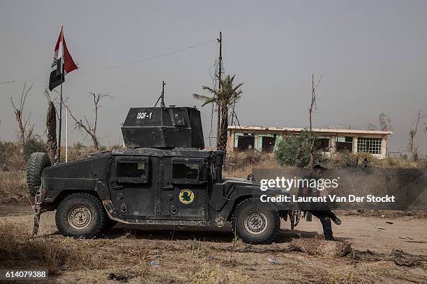 The 4th of June 2016."nThe head of the Golden Division"u2019s advance, the Special Forces of the ICTF progress in Fallujah"u2019s suburbs. "n"nPhoto...