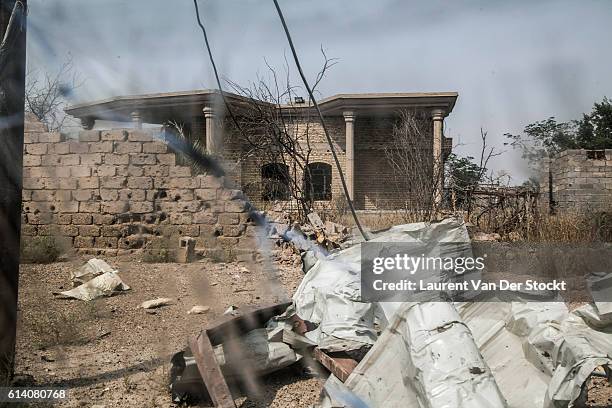 The 5th of JUNE 2016."nEmpty house on the road leading to the entrance of Fallujah. Each one of these houses can be occupied by IS and is...