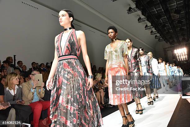 Models walk the Runway during the Leonard Paris show as part of the Paris Fashion Week Womenswear Spring/Summer 2017 on October 3, 2016 in Paris,...
