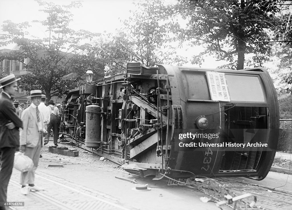 Overturned Streetcar, Washington DC, USA, circa 1919