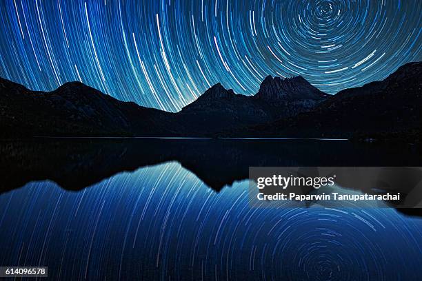 cradle mountain star tail - boathouse australia stock pictures, royalty-free photos & images