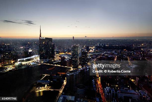 panorama di milano - milan skyline stock pictures, royalty-free photos & images