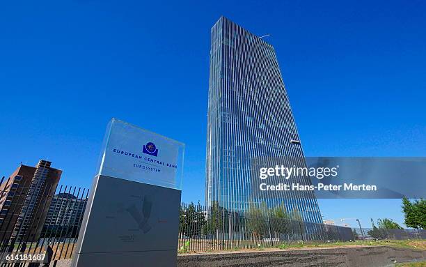 european central bank, frankfurt am main - european central bank stock pictures, royalty-free photos & images