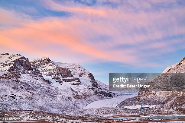 athabasca glacier,alberta,canada - columbia icefield stock pictures, royalty-free photos & images