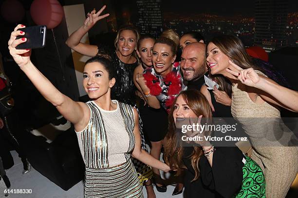 Laura G takes a selfie with Liza Echeverria, Maya Karunna, Cecilia Galliano, Cynthia Urias, David Salomon, Vielka Valenzuela, Andrea Legarreta and...