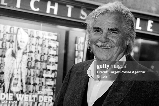 Peter Simonischek during the Berlin premiere of the film 'Die Welt der Wunderlichs' at Kant Kino on October 12, 2016 in Berlin, Germany.