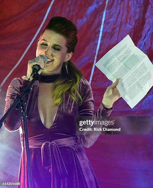 Jesse Riley Singer 95 Jesse Lee (Singer) Stock Photos, High-Res Pictures, and Images ...