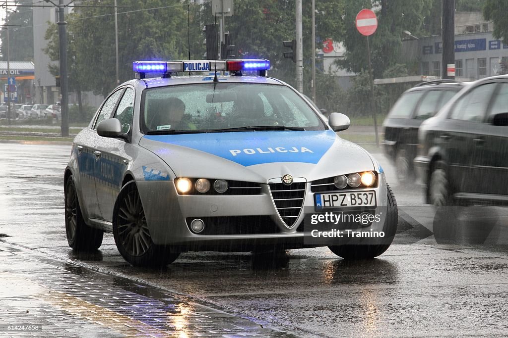 Alfa Romeo 159 police car on the street