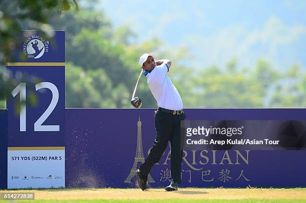 Chawrasia of India plays a shot during round one of the 2016 Venetian Macao Open at Macau Golf and Country Club on October 13, 2016 in Macau, Macau.