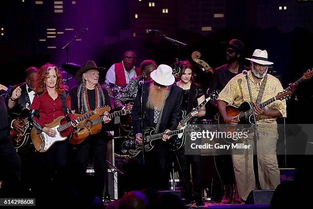 Bonnie Raitt, Willie Nelson, Billy Gibbons, Eve Monsees and Taj Mahal perform in concert during the finale of the ACL Hall of Fame performance at ACL...