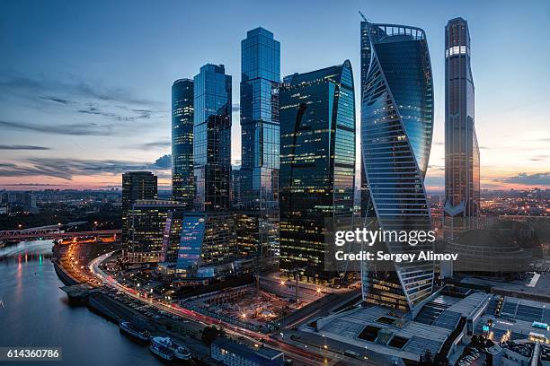 modern business center in moscow - russia architecture stock pictures, royalty-free photos & images
