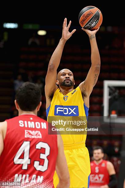 Devin Smith, #5 of Fox Maccabi Tel Aviv in action during the 2016/2017 Turkish Airlines EuroLeague Regular Season Round 1 game between EA7 Emporio...