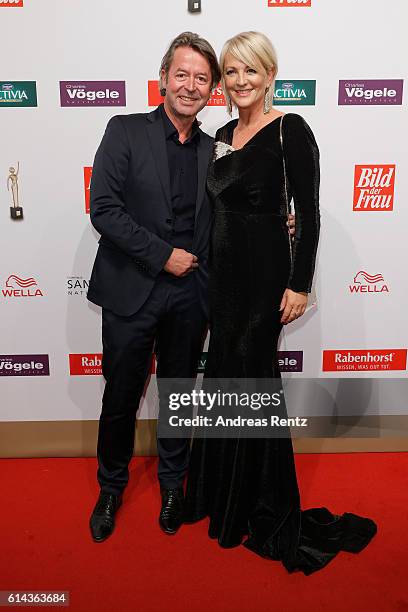 Ulla Kock am Brink and her boyfriend Peter Fissenewert attend the 'Goldene Bild der Frau' award at Stage Theater on October 13, 2016 in Hamburg,...
