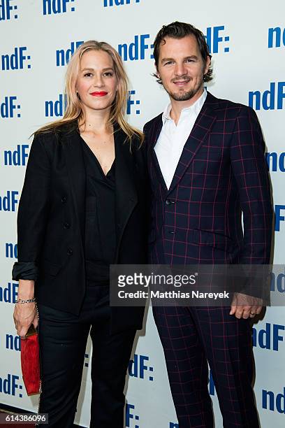 Franka Potente and Felix Klare attend the 'Der Island-Krimi: Der Tote im Westfjord' premiere at Astor Film Lounge on October 13, 2016 in Berlin,...