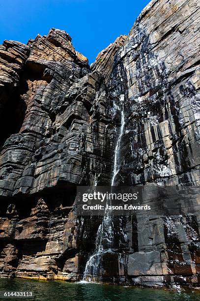 king george river, king george falls, gardner plateau, kimberley coast, western australia, australia. - kimberley boat stock pictures, royalty-free photos & images