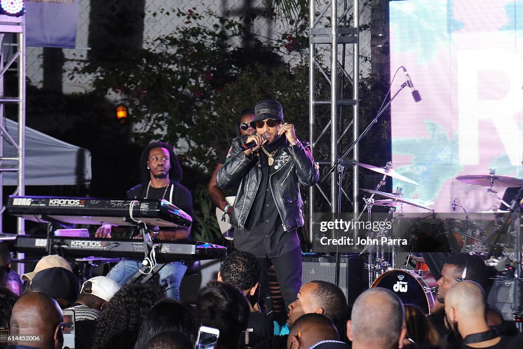 Singer Rio James Recording artist Ro James performs on stage at the 2016 REVOLT Music ...