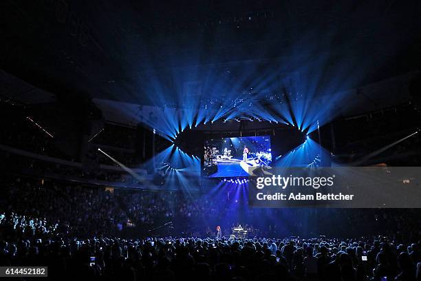 Chaka Khan perform during the "Official Prince Tribute-A Celebration of Life and Music" concert at Xcel Energy Center on October 13, 2016 in St Paul,...