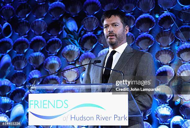 Host Harry Connick Jr. Attends 2016 Friends Of Hudson River Park Gala at Hudson River Park's Pier 62 on October 13, 2016 in New York City.