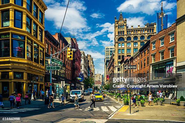 union square, new york - broadway street stock pictures, royalty-free photos & images
