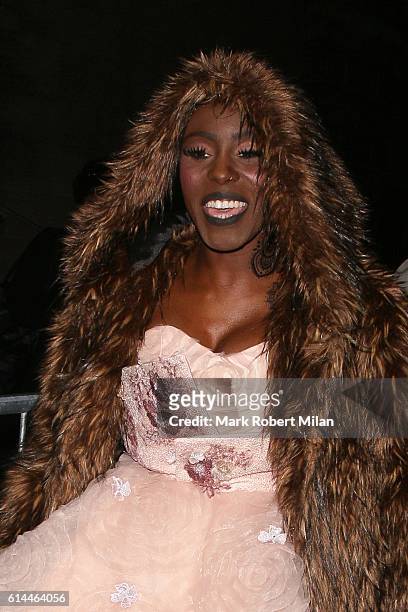 Laura Mvula arriving the UNICEF Halloween Ball on October 13, 2016 in London, England.